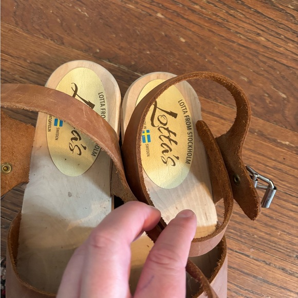 Lotta’s clogs - Picture 2 of 9